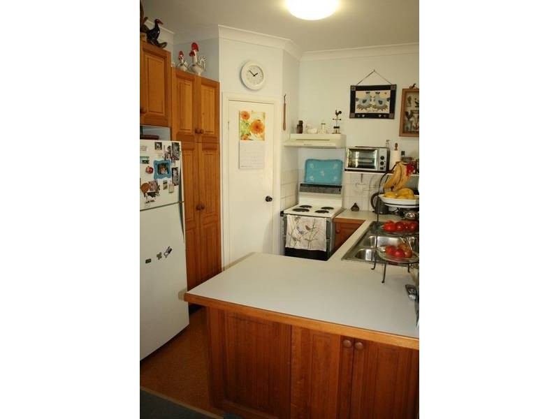 8 TETON COURT, Eagle Heights QLD 4271