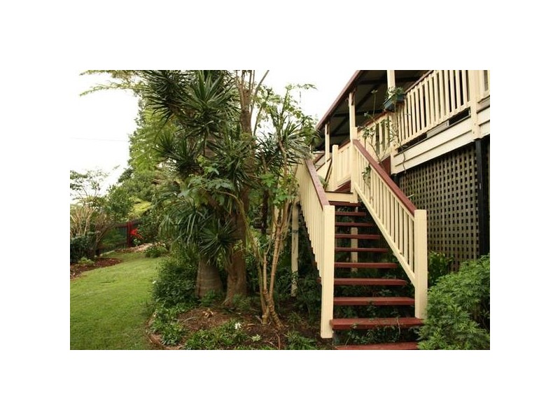 8 TETON COURT, Eagle Heights QLD 4271