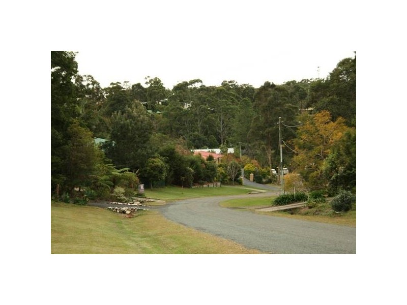 8 TETON COURT, Eagle Heights QLD 4271