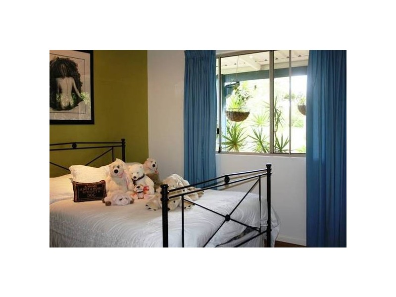 Eagle Heights QLD 4271