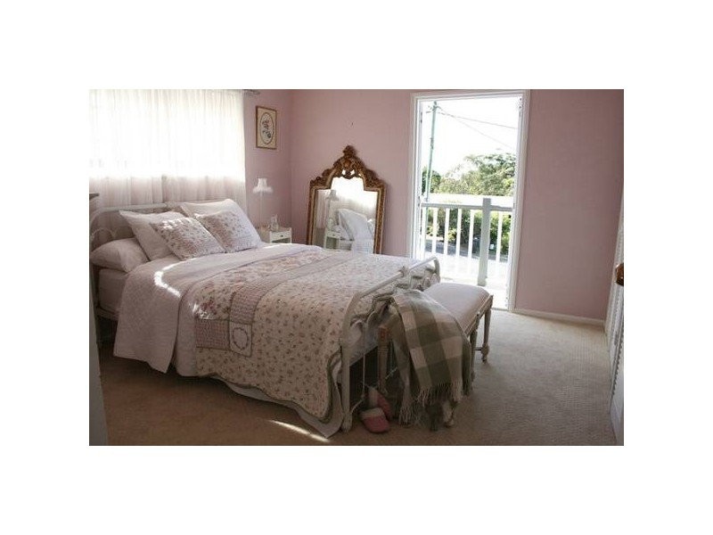 Eagle Heights QLD 4271