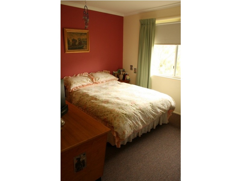 Eagle Heights QLD 4271