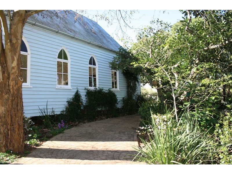 216 LONG ROAD, North Tamborine QLD 4272