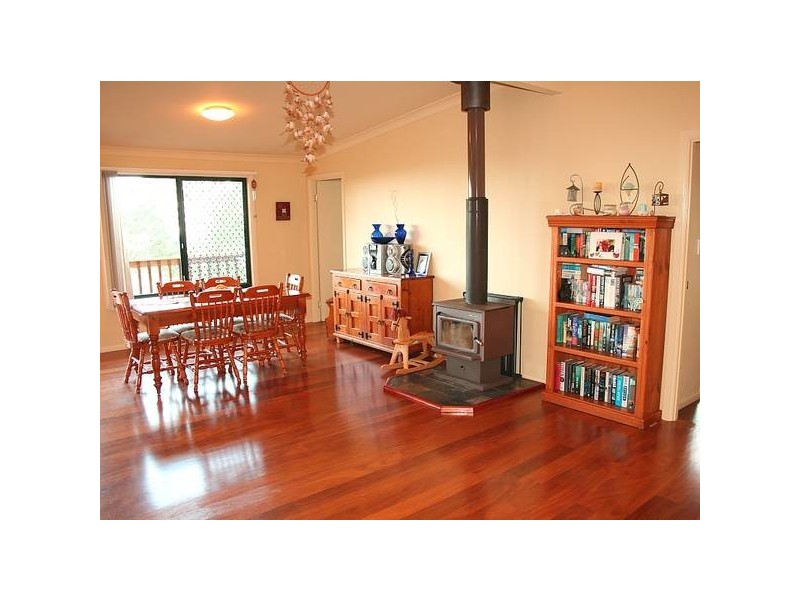 Eagle Heights QLD 4271