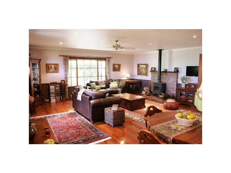 Eagle Heights QLD 4271