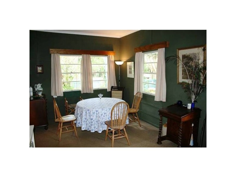 Eagle Heights QLD 4271