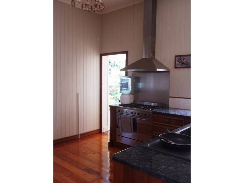 Eagle Heights QLD 4271