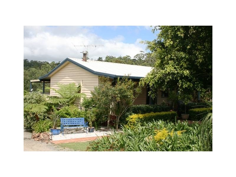 43 Magnetic Drive, Eagle Heights QLD 4271