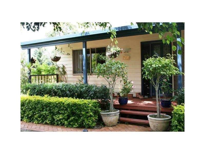 43 Magnetic Drive, Eagle Heights QLD 4271