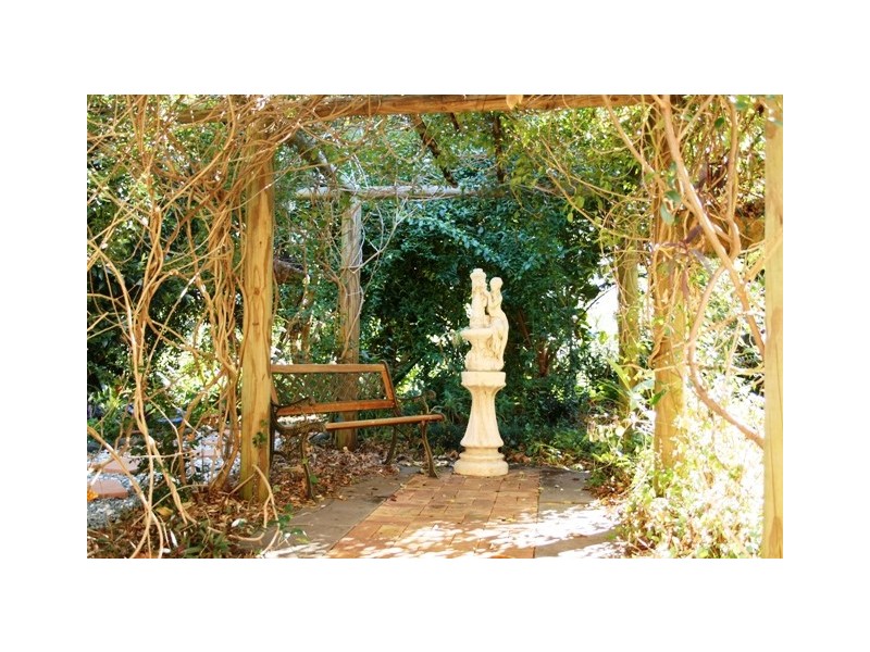 Eagle Heights QLD 4271