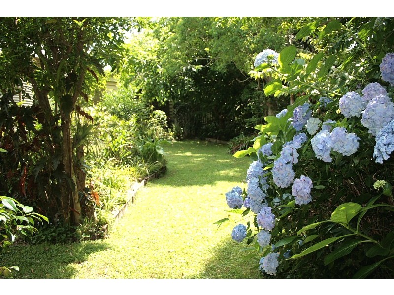 North Tamborine QLD 4272