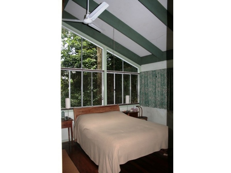 Eagle Heights QLD 4271