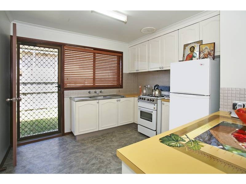 1&2/44 Marshall Street, Newtown VIC 3220