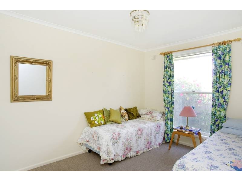 2/28 Bristol Road, Torquay VIC 3228