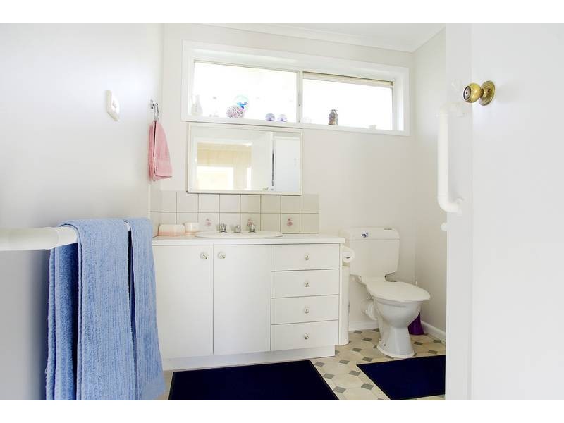2/28 Bristol Road, Torquay VIC 3228