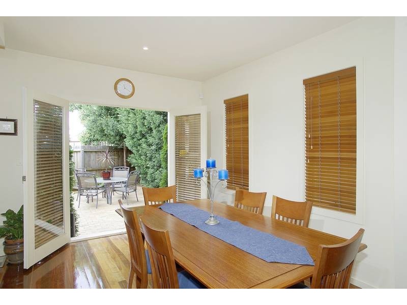 51 Noble Street, Newtown VIC 3220