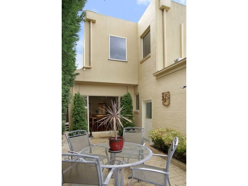 51 Noble Street, Newtown VIC 3220