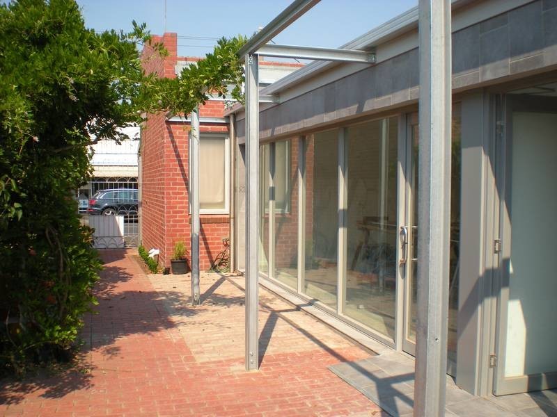 329 Pakington Street, Newtown VIC 3220