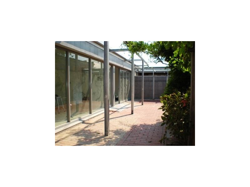 329 Pakington Street, Newtown VIC 3220