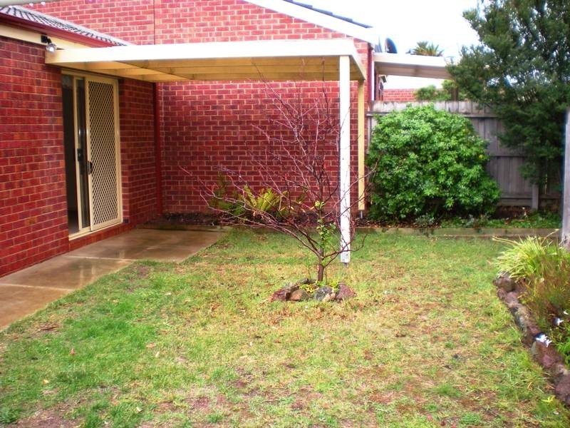 59 Broughton Drive, Highton VIC 3216