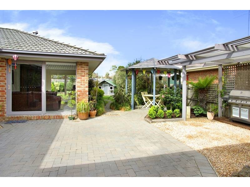 4 Fontaine Street, Grovedale VIC 3216