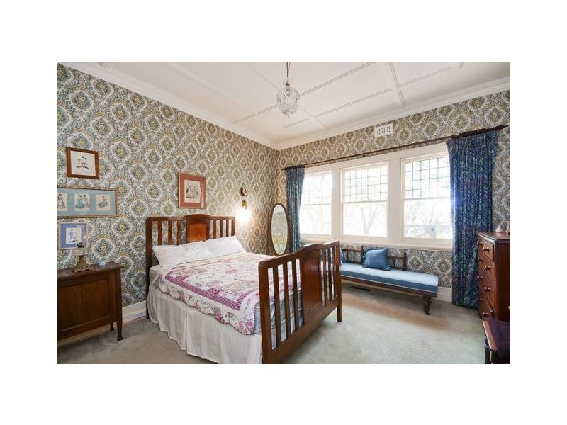 5 Mercer Parade, Newtown VIC 3220
