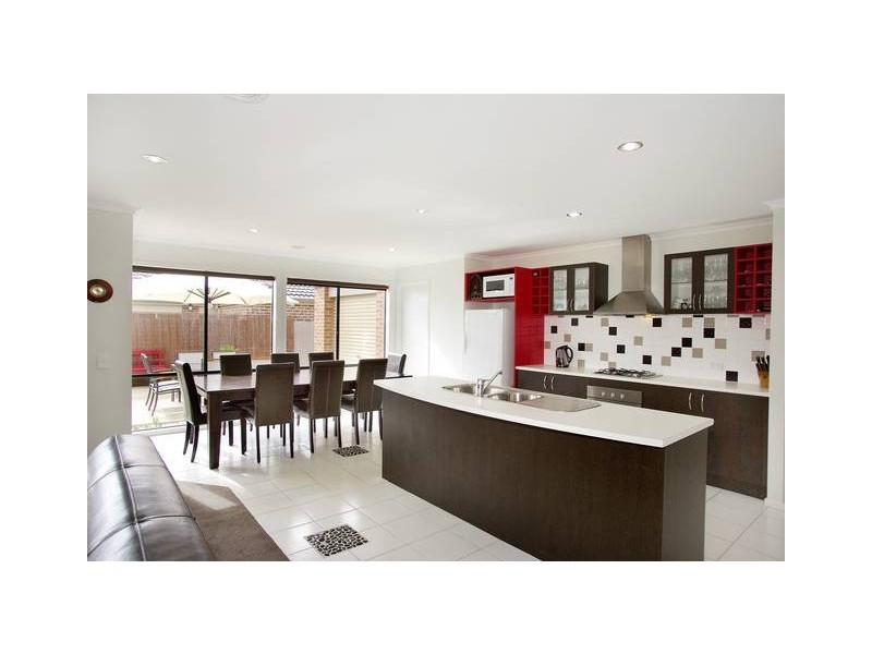 17 Wicklow Place, Grovedale VIC 3216