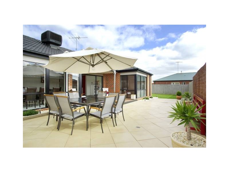 17 Wicklow Place, Grovedale VIC 3216