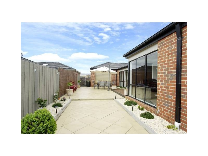 17 Wicklow Place, Grovedale VIC 3216