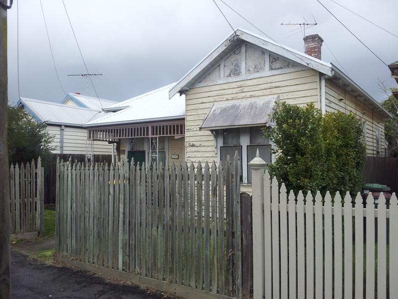 59 Preston St, Geelong West VIC 3218