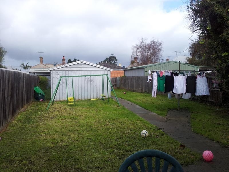 59 Preston St, Geelong West VIC 3218