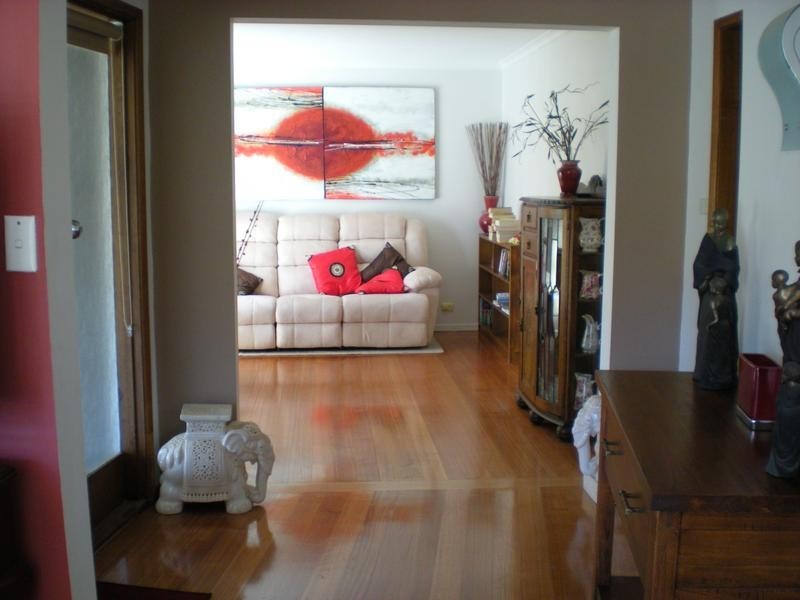 18 Walpole Avenue, Belmont VIC 3216