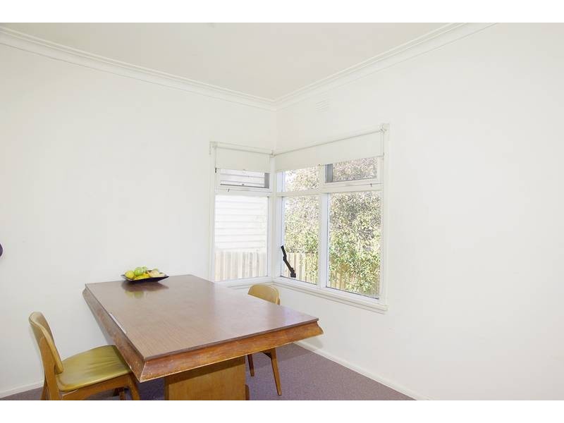 13 Craigie Road, Newtown VIC 3220