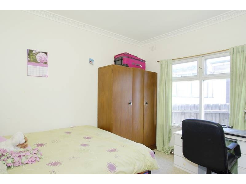 13 Craigie Road, Newtown VIC 3220