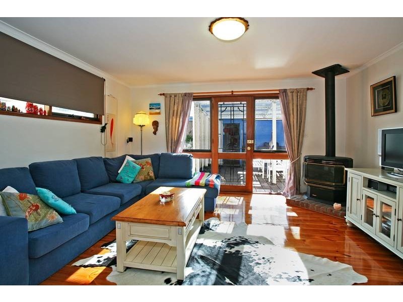 5 Westcott Place, Newtown VIC 3220