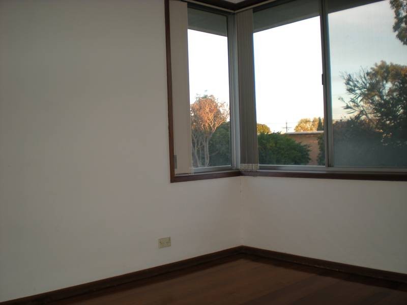 2 Vista Road, Newtown VIC 3220