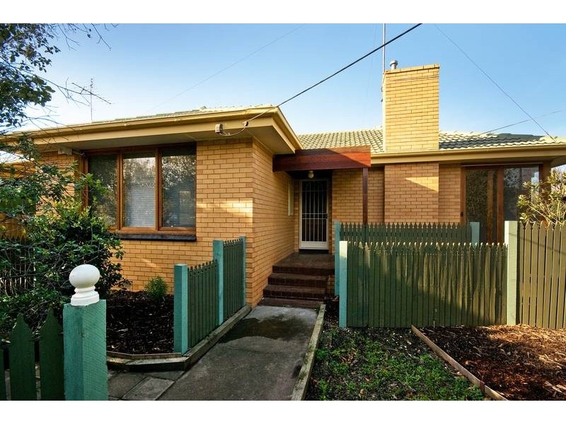 14 Glamis Street, Newtown VIC 3220
