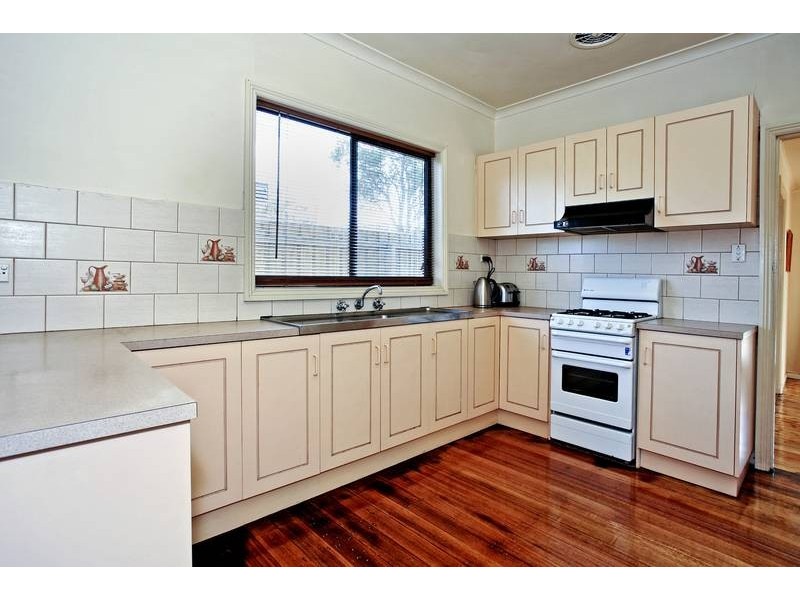 14 Summit Ave, Belmont VIC 3216