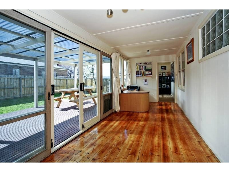 14 Summit Ave, Belmont VIC 3216