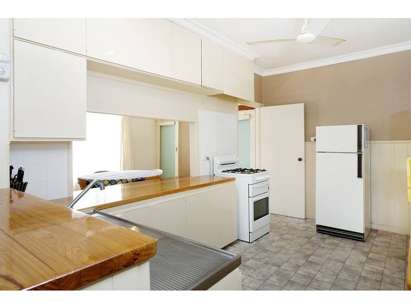 24 Cambridge Street, Belmont VIC 3216