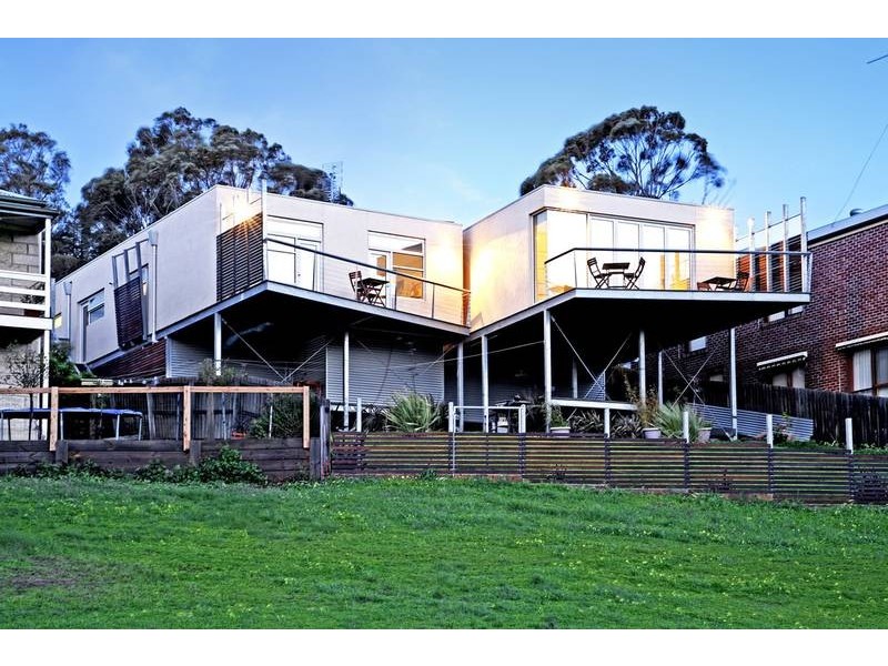 37 Pepperdine Way, Highton VIC 3216