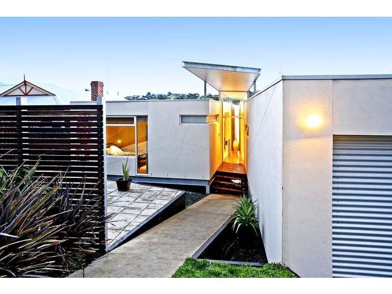 37 Pepperdine Way, Highton VIC 3216