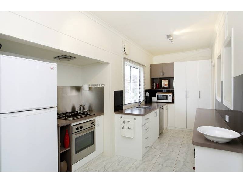 21 Queen St, Belmont VIC 3216