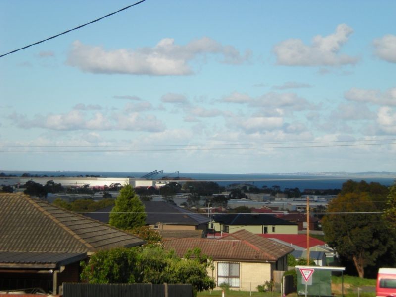 5A Fairy St, Bell Post Hill VIC 3215