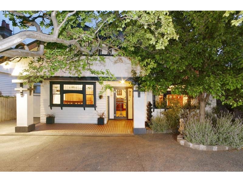 318 Shannon Avenue, Newtown VIC 3220