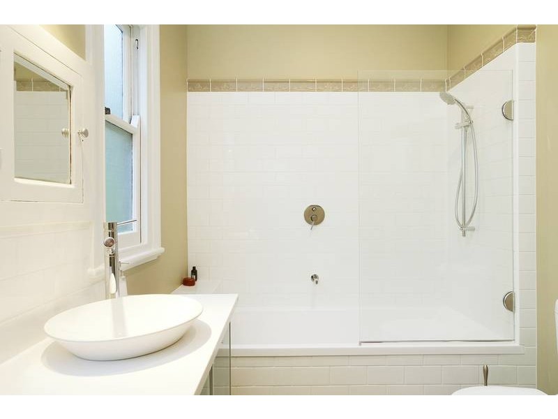 318 Shannon Avenue, Newtown VIC 3220