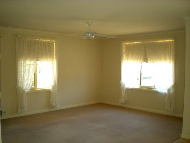 9/211 – 213 Boundary Road, Whittington VIC 3219