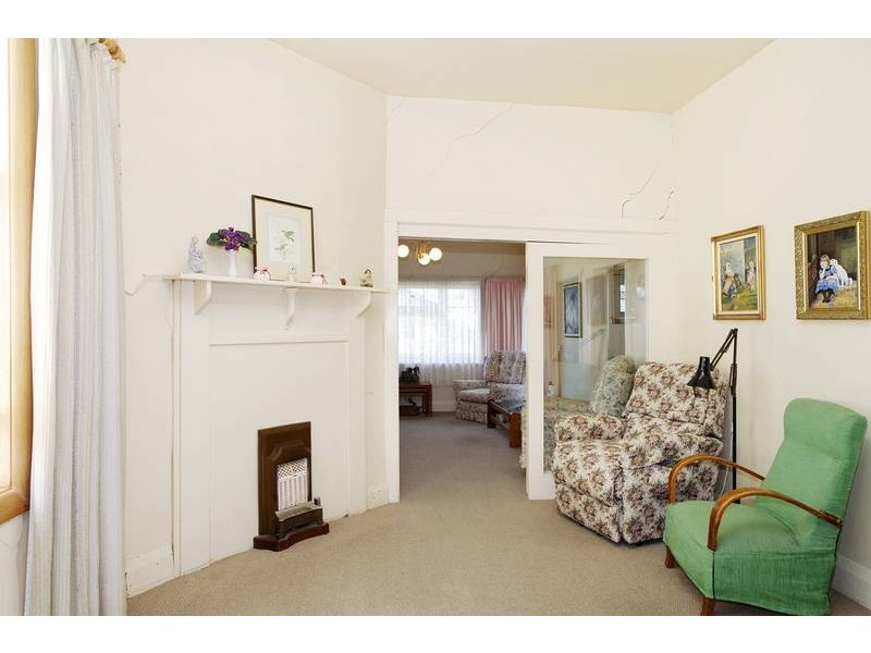 107 Clarence Street, Geelong West VIC 3218