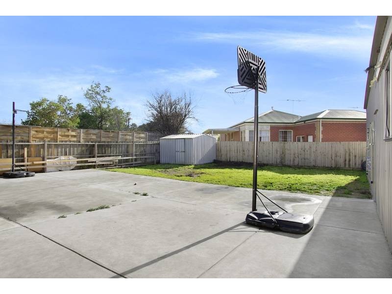 41 Hickey Street, Whittington VIC 3219