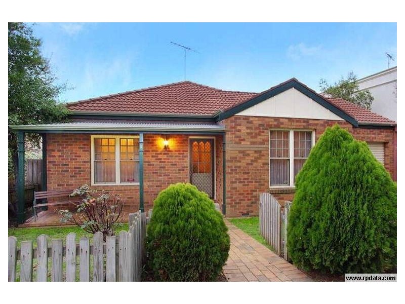 2/2 Upper Skene Street, Newtown VIC 3220
